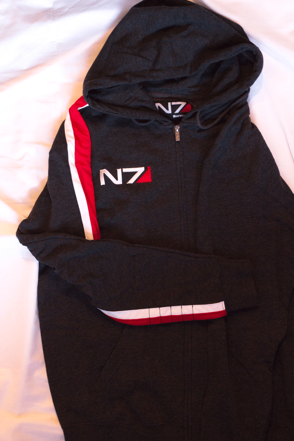 n7-hoodie.png